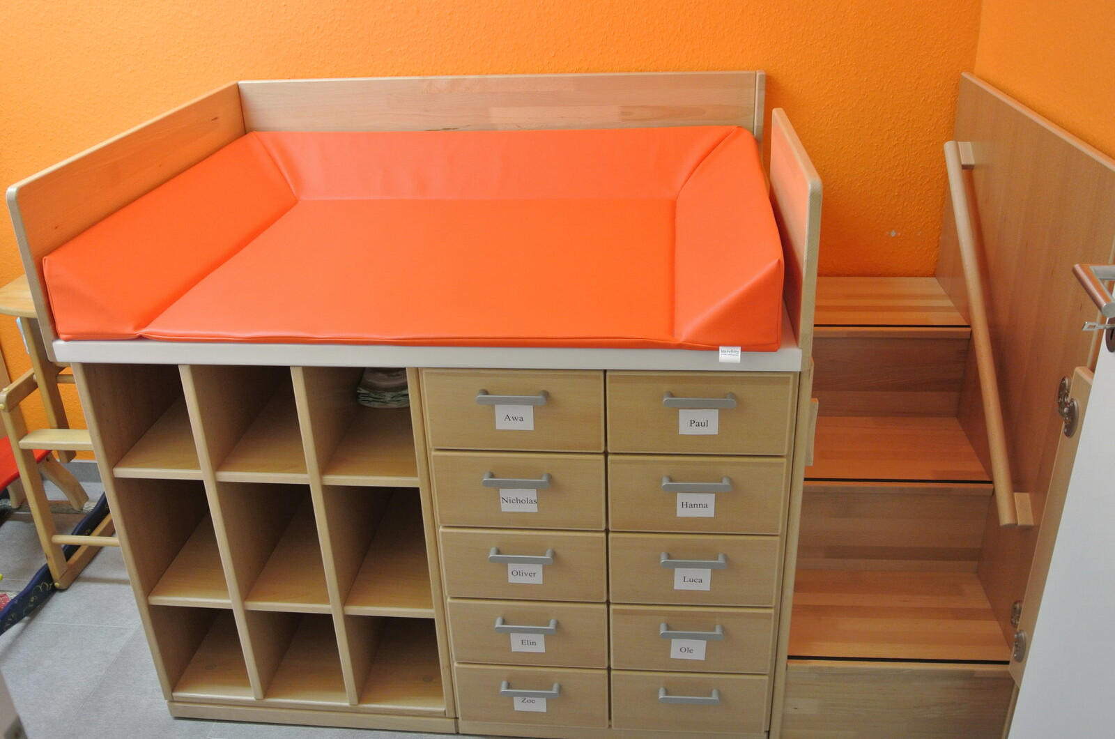 Wickelkommode im Kinderbad